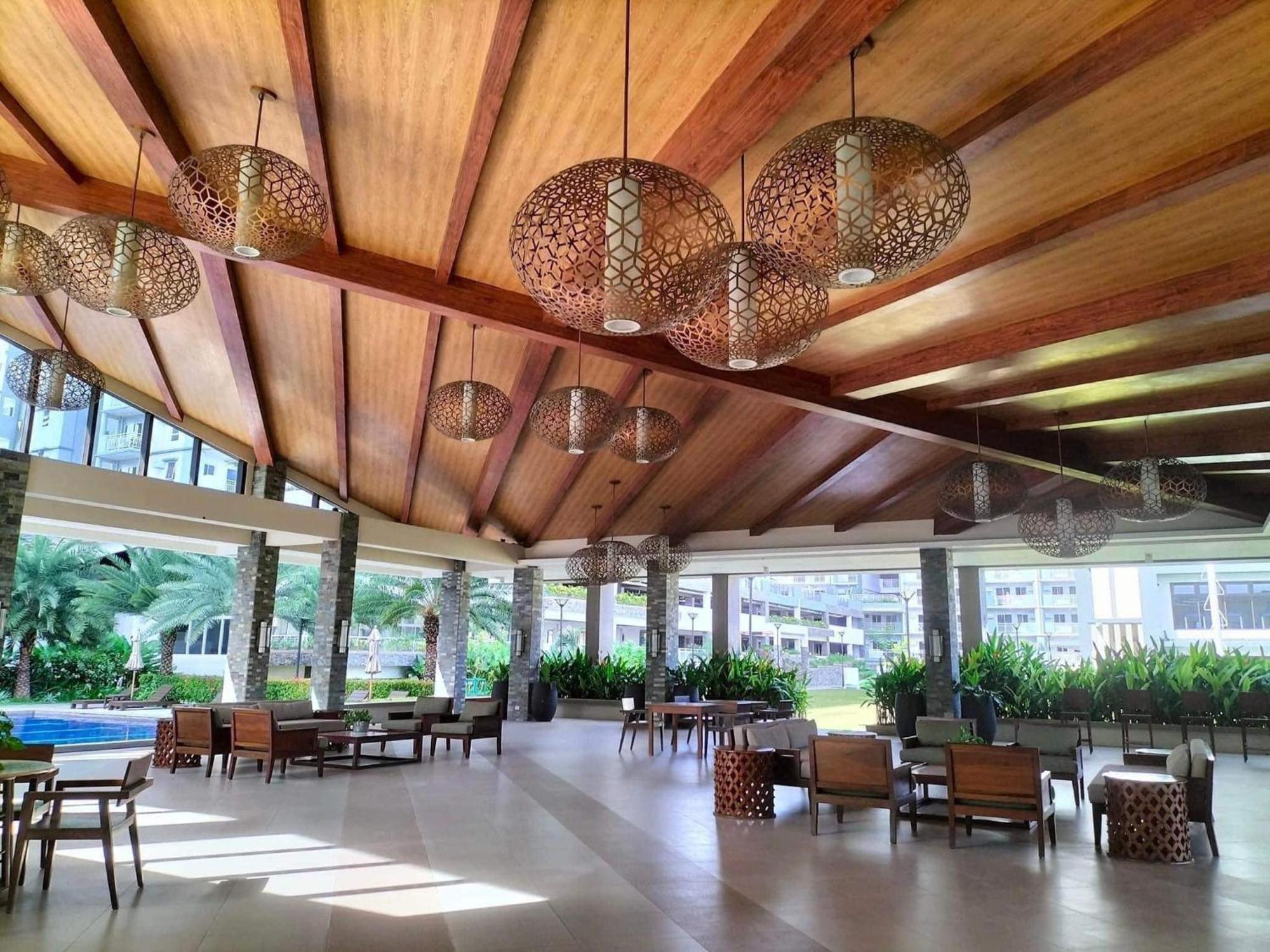 Verdon Parc Davao City With Balcony By Darpm Exterior photo